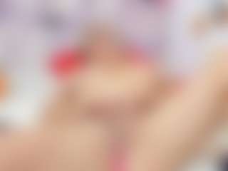 Live cam show with Celeste Lincon - Normal on Dolls Live