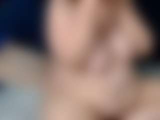Dragonfly72's Live Sex Cam Show