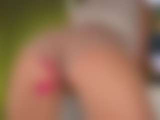 Live cam show with PerfecttWet - Handjob on Lustler