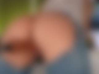 Live cam show with PerfecttWet - Blonde Hair Small Tits on SxyPornLive