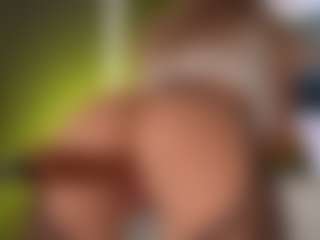 Live cam show with PerfecttWet - Fingers on Hubzter Live