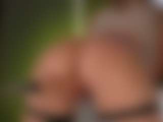 Live cam show with PerfecttWet - Blonde Hair on TeamSkeetLive
