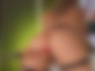 Live cam show with PerfecttWet - Squirt Blonde Hair on SpunkLive