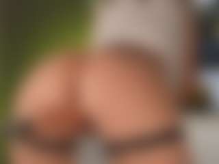 Live cam show with PerfecttWet - Strip on Hubzter Live