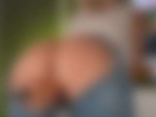 Live cam show with PerfecttWet - Average on fuklive.com