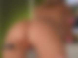 Live cam show with PerfecttWet - Average on alttransgirls