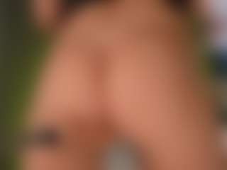 Live cam show with PerfecttWet - Green Eyes on sexytreat.net