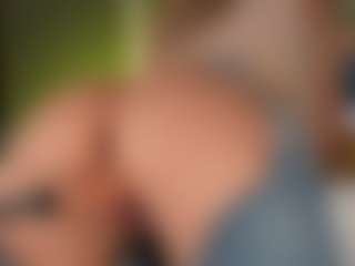 Live cam show with PerfecttWet - Flashing on camwithhim.com