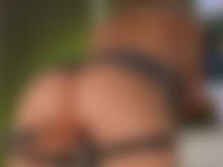 Live cam show with PerfecttWet - Blonde Hair on Strip Flash - Live Sex Shows