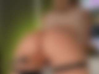 PerfecttWet's Live Sex Cam Show