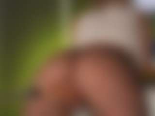 Live cam show with PerfecttWet - Flashing on Hubzter Live