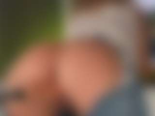 Live cam show with PerfecttWet - Bedroom Blonde Hair on Camming Site