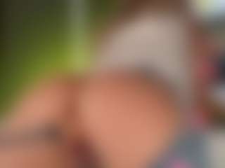 Live cam show with PerfecttWet - Creampie on Strip Flash - Live Sex Shows