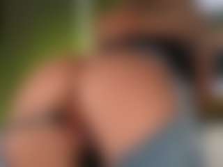 Live cam show with PerfecttWet - Average on Mixed Magazine Live