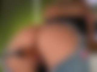 Live cam show with PerfecttWet - Green Eyes on fapnchat