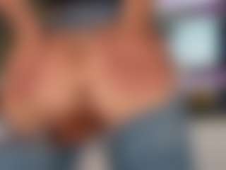 Live cam show with PerfecttWet - Blonde Hair on Dolls Live