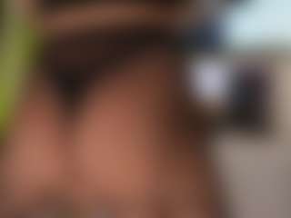 Live cam show with PerfecttWet - Handjob on Camiplay Live