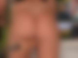 Live cam show with PerfecttWet - Flashing on Strip Flash - Live Sex Shows