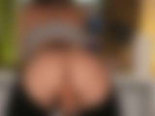 PerfecttWet's Live Sex Cam Show