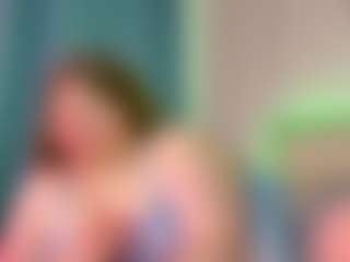 Live cam show with Ruby - Joi on Hubzter Live