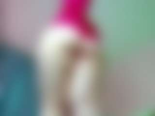 Live cam show with Ruby - Smoking on SpankPalCams