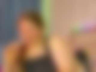 Live cam show with Ruby - Big Tits Brown Hair on xDating