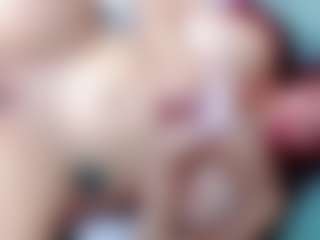 Live cam show with annejulienne - Fingers on Dare Cams