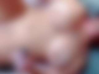 annejulienne's Live Sex Cam Show