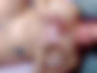 Live cam show with annejulienne - Bedroom Red Hair on intimatelivegirls.com
