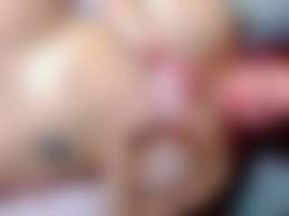 Live cam show with annejulienne - Asian Big Ass on Gym Cam Girls