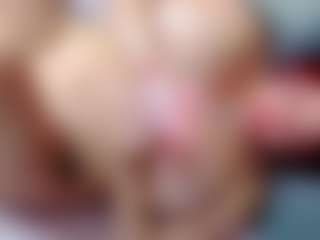 Live cam show with annejulienne - Tittyfuck on Pornisteam.com
