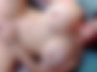 annejulienne's Live Sex Cam Show