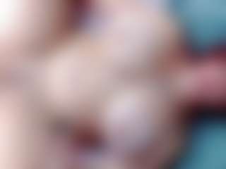annejulienne's Live Sex Cam Show