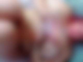 Live cam show with annejulienne - Amateur Mature on Camsoda