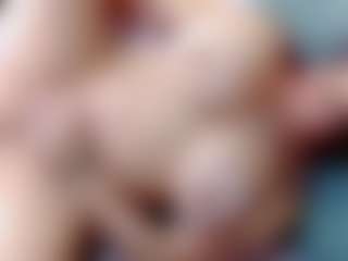 annejulienne MILF webcam performer live streaming