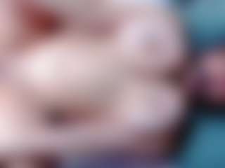annejulienne's Live Sex Cam Show