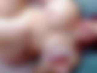 annejulienne's Live Sex Cam Show