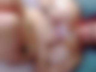 annejulienne's Live Sex Cam Show