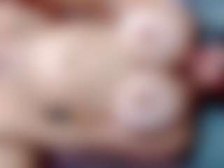 Live cam show with annejulienne - BBW Mature on CSO-WL