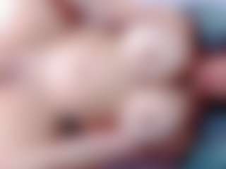 annejulienne's Live Sex Cam Show