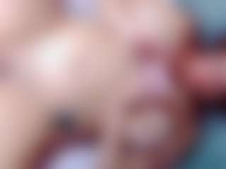 Live cam show with annejulienne - Bedroom Red Hair on Milfs Live