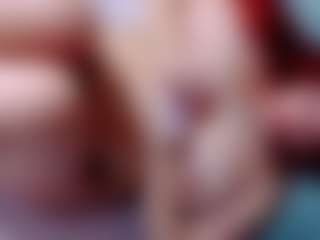 annejulienne MILF webcam performer live streaming
