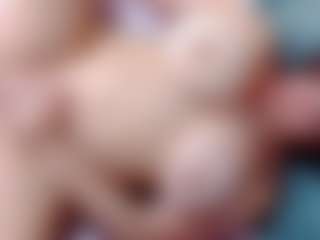 annejulienne's Live Sex Cam Show