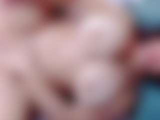 annejulienne's Live Sex Cam Show