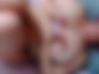 Live cam show with annejulienne - Tittyfuck on StripNow