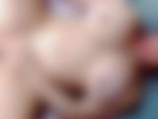 annejulienne's Live Sex Cam Show