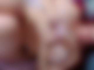 Live cam show with annejulienne - Red Hair Amateur on liverealitysex.com