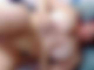 Live cam show with annejulienne - Gamer Asian on livesuperchat.net