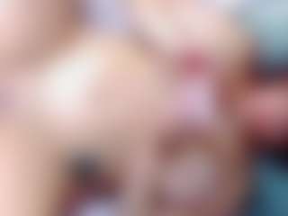annejulienne's Live Sex Cam Show
