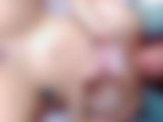 annejulienne's Live Sex Cam Show